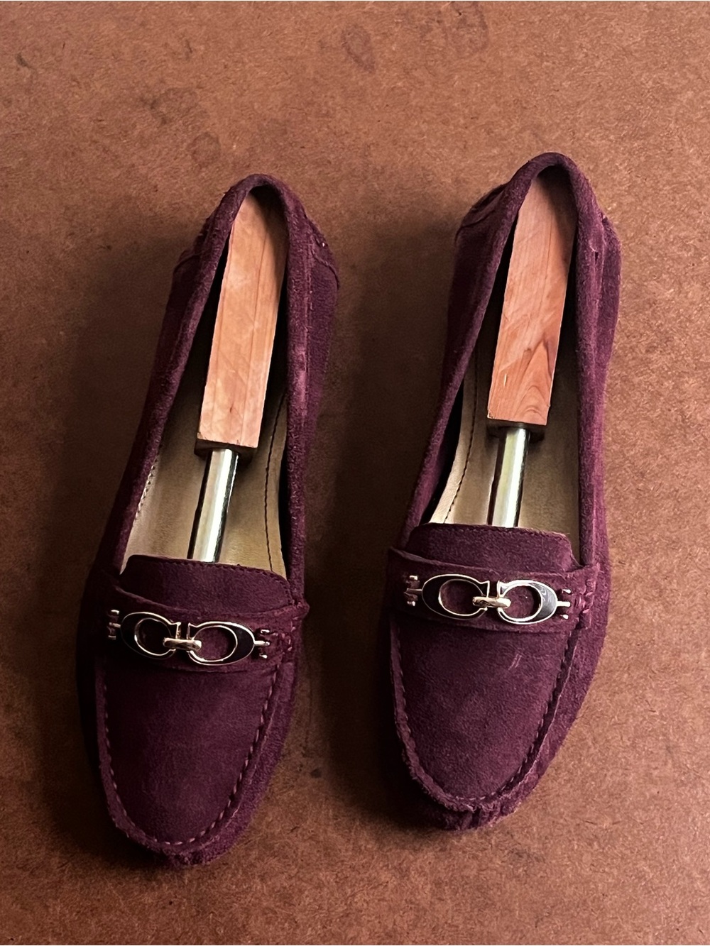 Coach Fortunata Women's Burgundy Suede Loafers Gold plated Horse-bit Size 8.5B